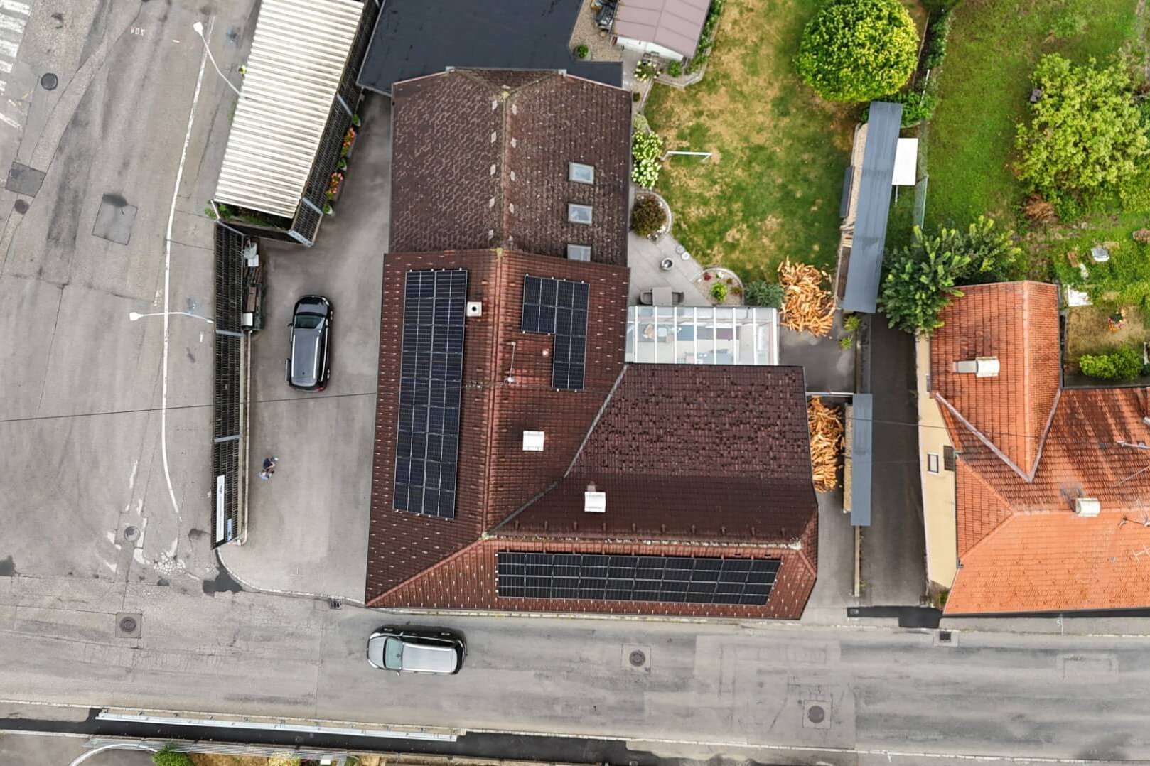 Haus mit Photovoltaik - Eder Wels