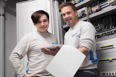 Elektriker Mitarbeiter eww Gruppe