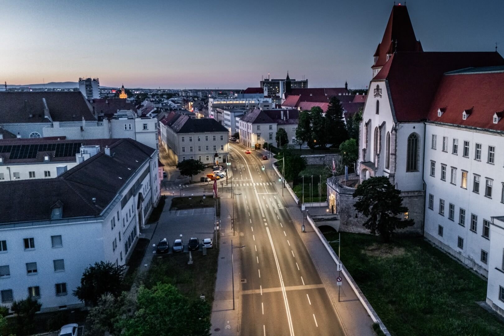 Smarte LED-Beleuchtung - Wiener Neustadt