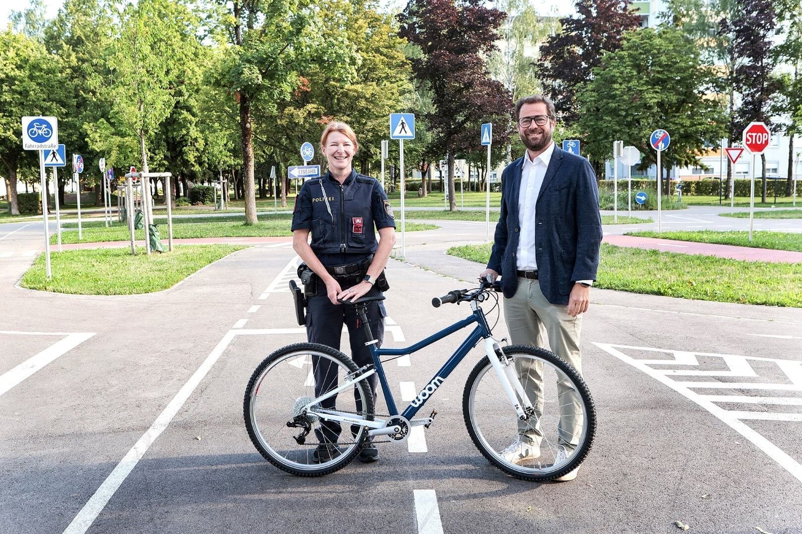 Fahrrad für Verkehrsgarten
