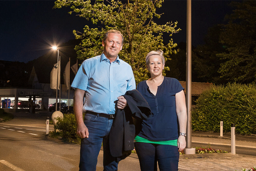Daniel-Hiegelsberger-mit-Bgm.-Nicole-Eder
