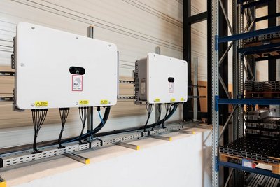 PV Anlage Wechselrichter MEA Solar