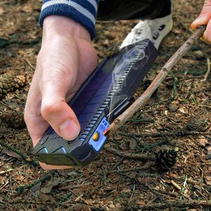 Survival-Solar-Powerbank