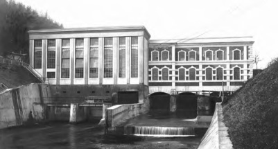 Kraftstation im Jahre 1930 nach der Brandreparatur Kraftstation im Jahre 1930 nach der Brandreparatur